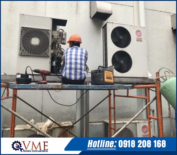 Thi công hệ thống điều hòa,<br> thông gió